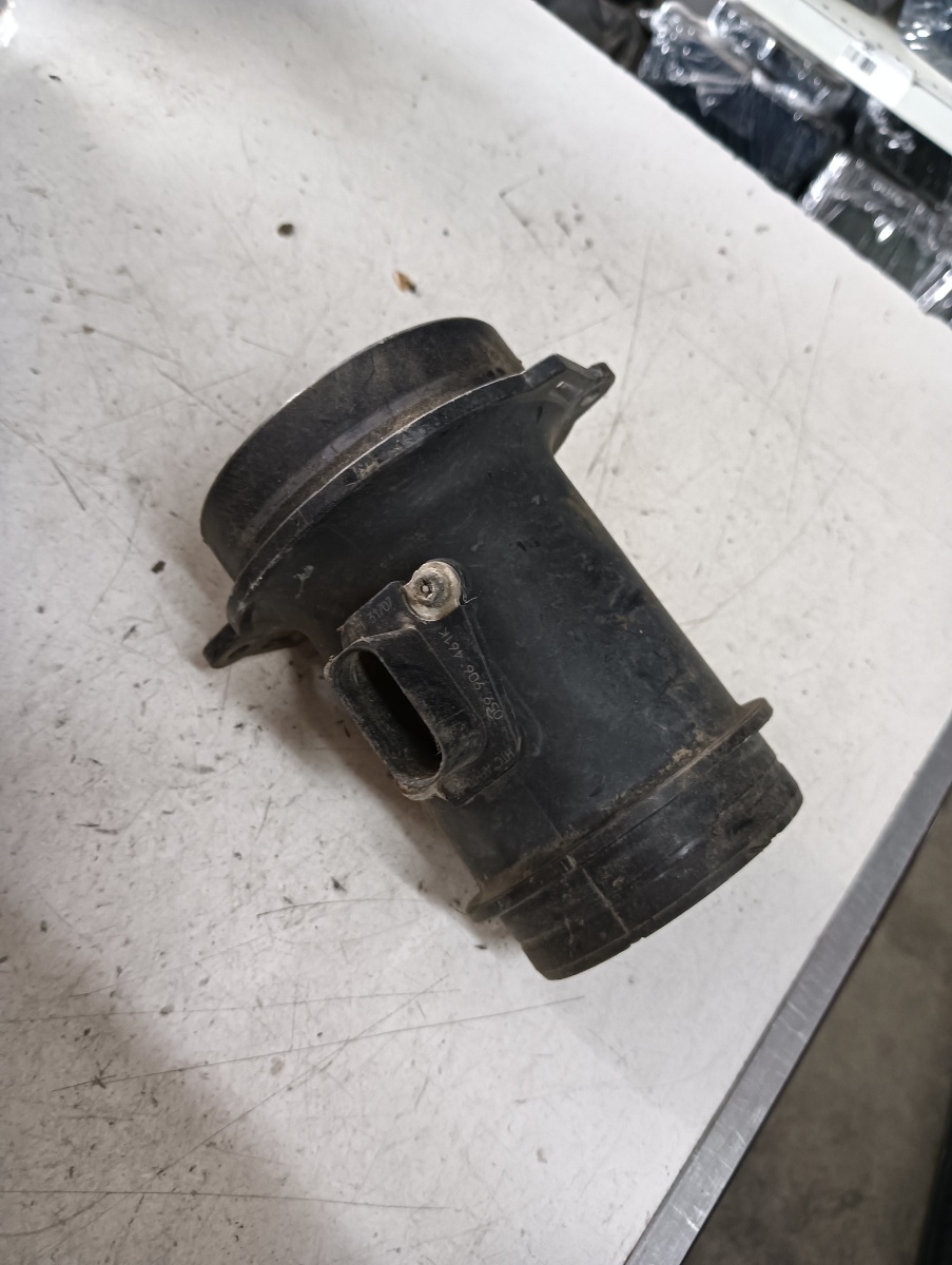 Debitmetru aer VOLKSWAGEN TOUAREG (7LA, 7L6, 7L7) [ 2002 - 2013 ] V6 TDI (CASA, CASC) 176KW|240HP