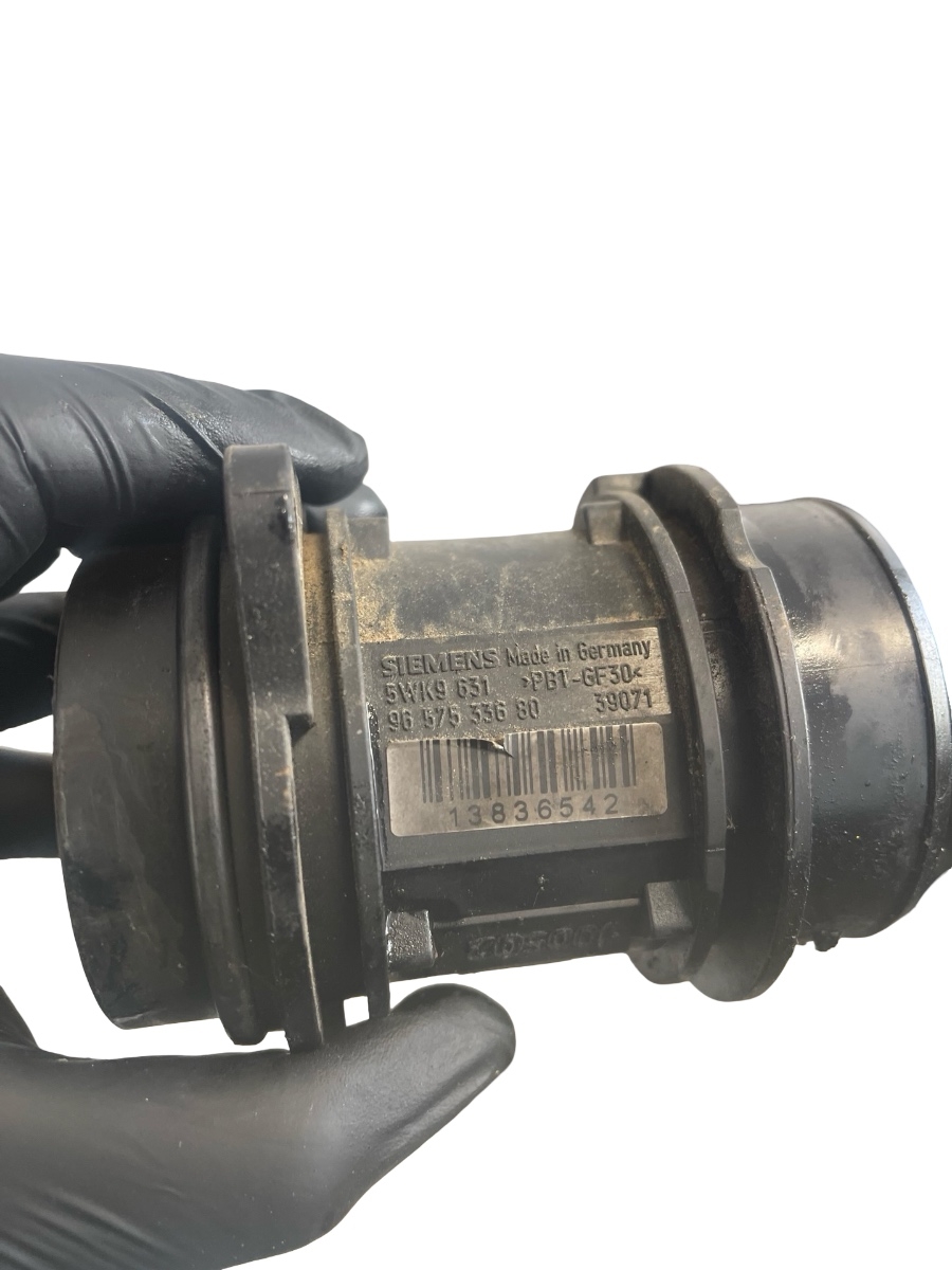 Debitmetru PEUGEOT 206 Hatchback 2A/C 1998 - > 1.4 HDi eco 70 8HX (DV4TD), 8HZ (DV4TD) 9657533680 – foto 3