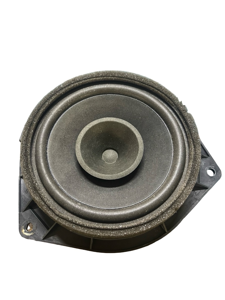 Difuzor portiera fata stanga fata TOYOTA AVENSIS Saloon _T25_ 2003 - 2008 86160-02370