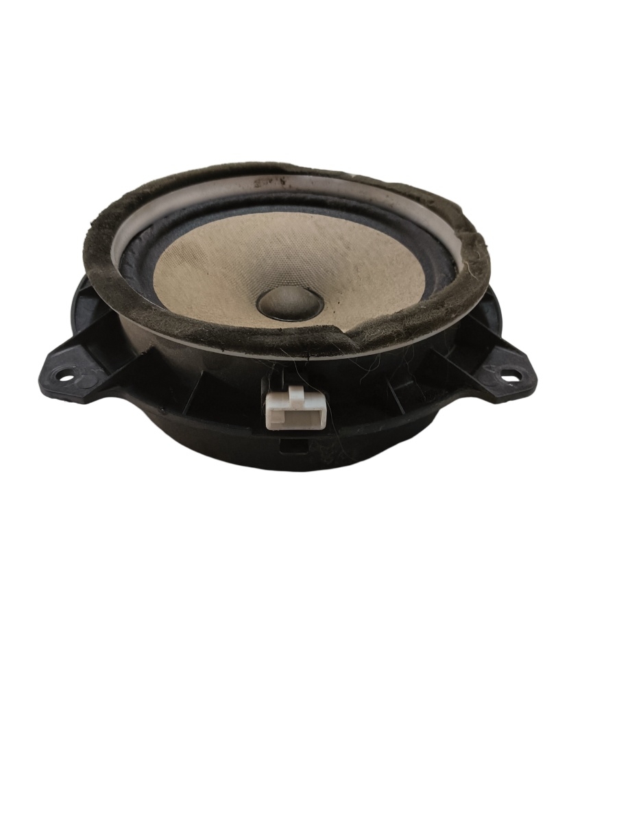 Difuzor portiera fata stanga fata TOYOTA IQ _J1_ 2008 - > 1.4 D-4D 1ND-TV 861602b580 – foto 2