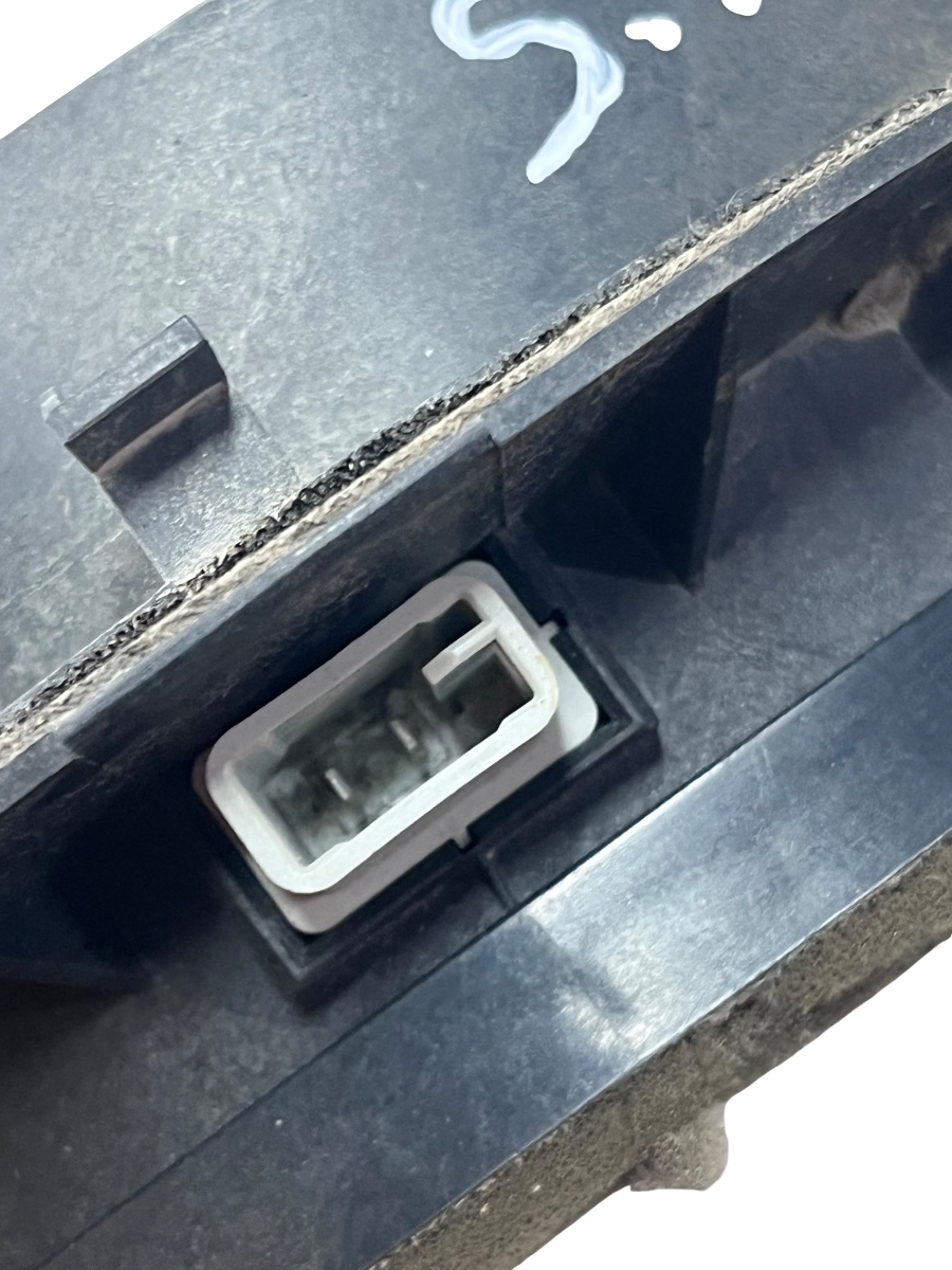 Difuzor portiera stanga fata TOYOTA LAND CRUISER LJ12_, KZJ12_, TRJ12_, KDJ12_, GRJ12_ 2002 - 86160-60300 – foto 4