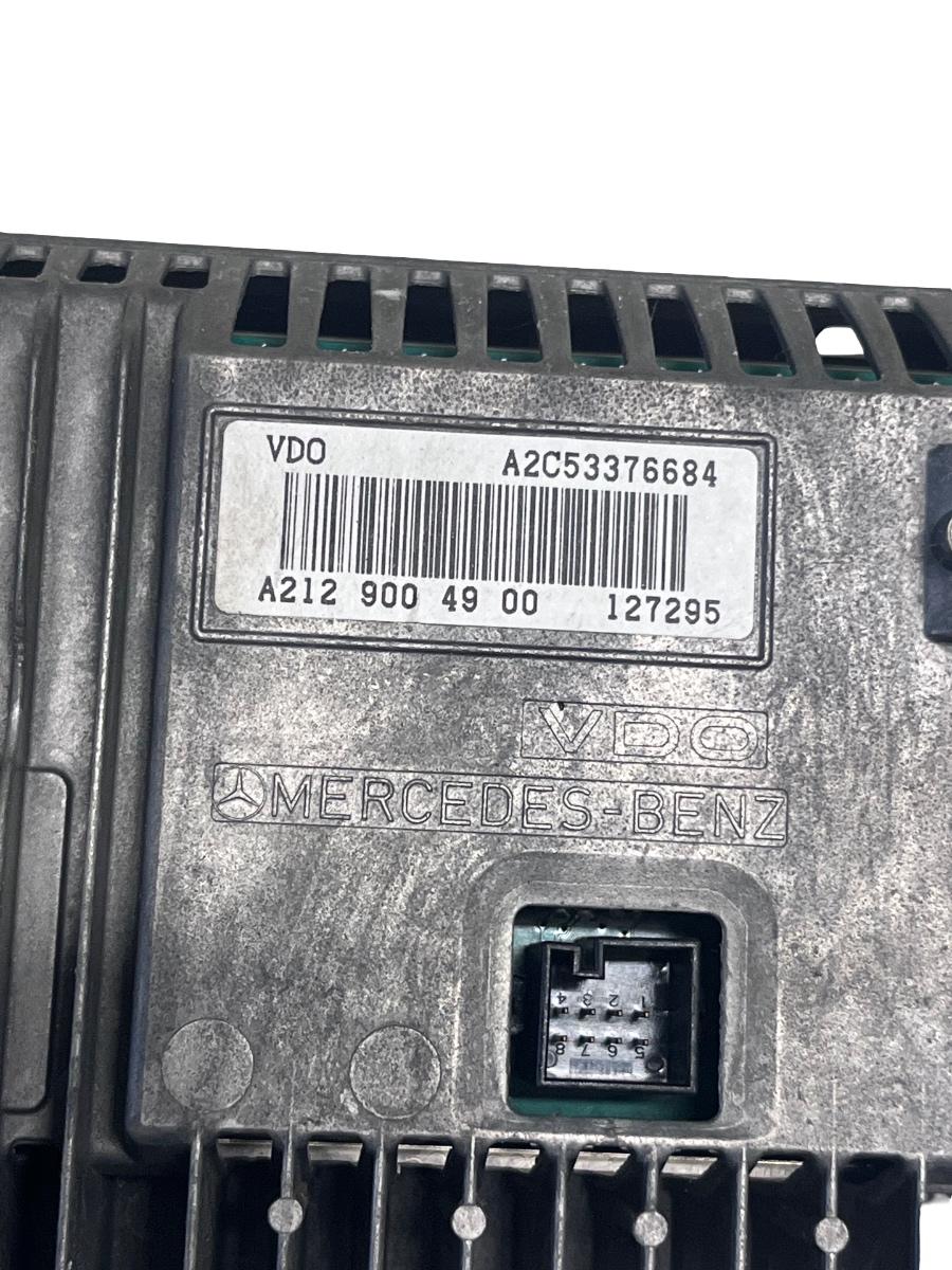 Display Navigatie / Bord MERCEDES-BENZ E-CLASS W212 2009 -> A2129004900 – foto 2