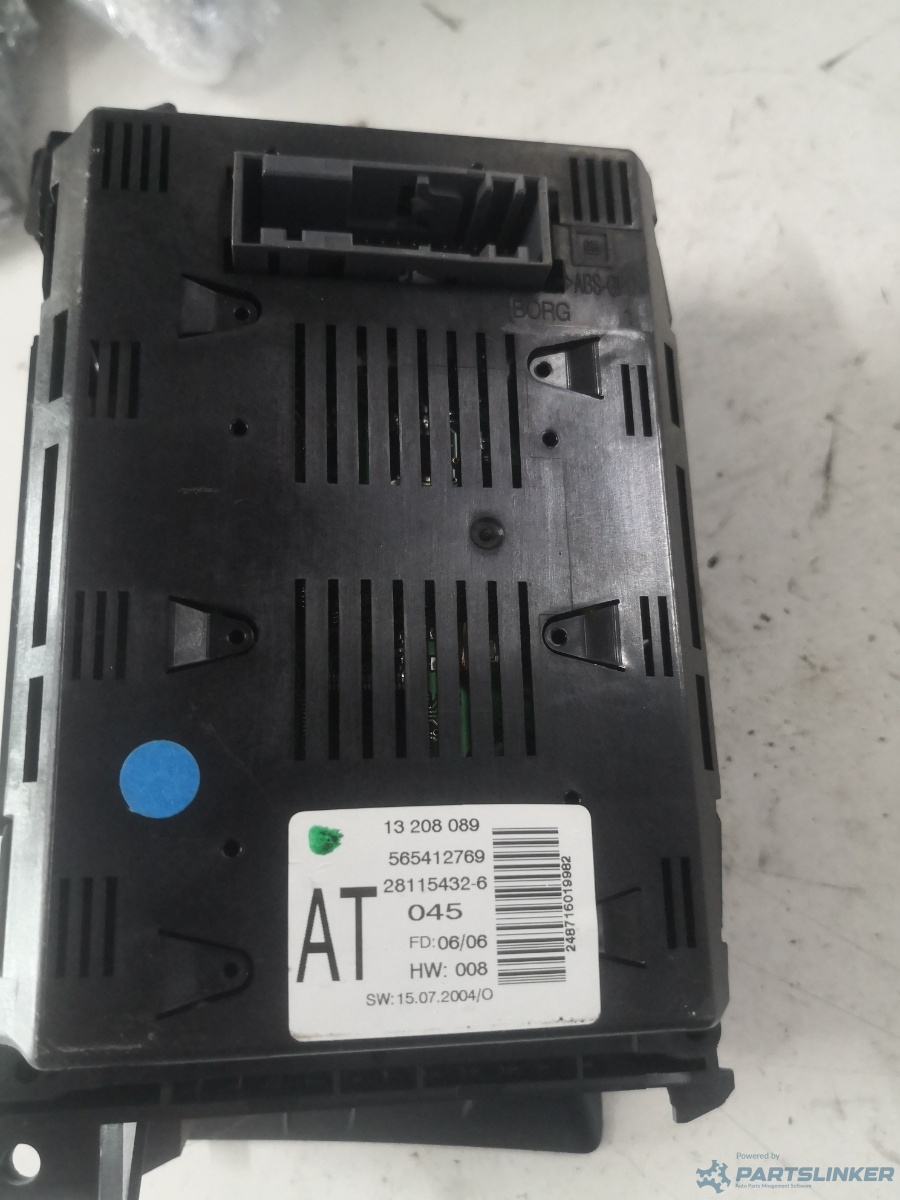 Display OPEL ASTRA H (L48, A04) [ 2004 - 2014 ] OEM 13208089 – foto 2