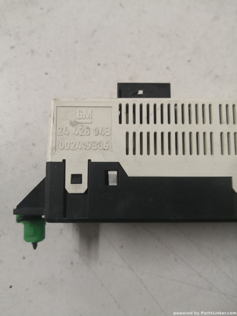Display OPEL CORSA C (F08, F68, X01) [ 2000 - 2009 ] OEM 24428043 – foto 2