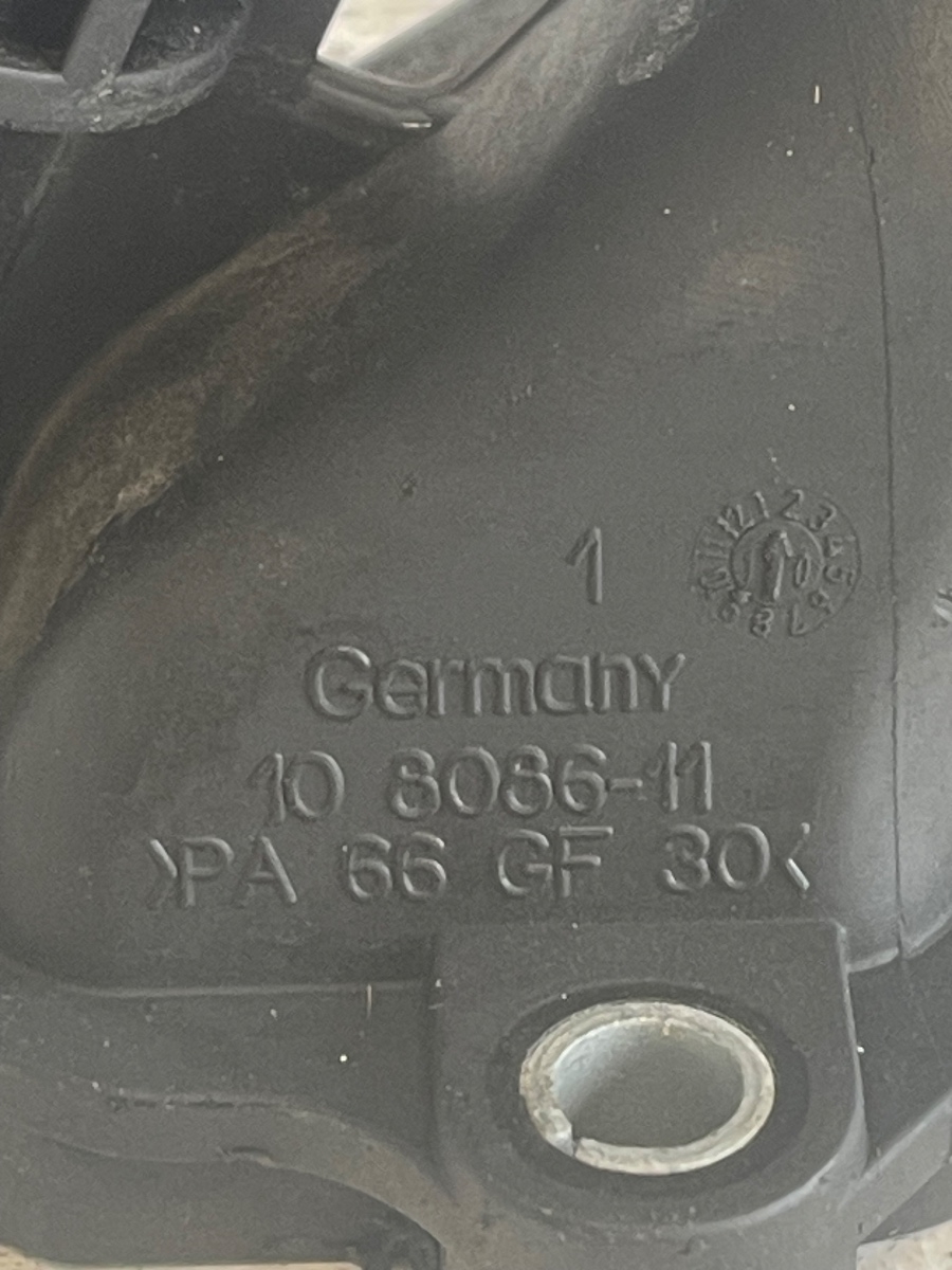 Distribuitor apa BMW 5 F10 2009 - 2016 3.0D 78000481 – foto 3
