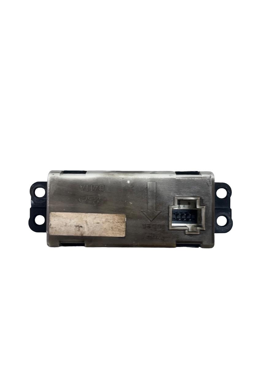 Ecran afisaj frontal FORD FOCUS Estate DNW 1999 - 2007 – foto 2