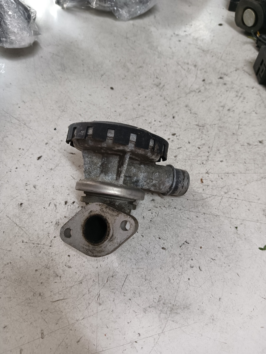 EGR PEUGEOT 407 (6D_) [ 2004 - > ] OEM 9630168080 – foto 2