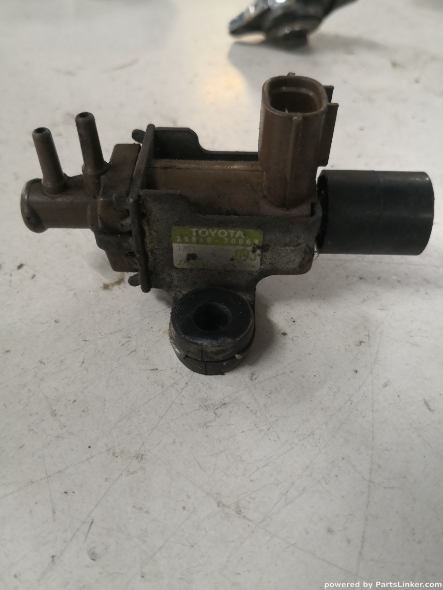 Electrovalva TOYOTA LAND CRUISER J120 2004>  OEM 2581930060 – foto 2