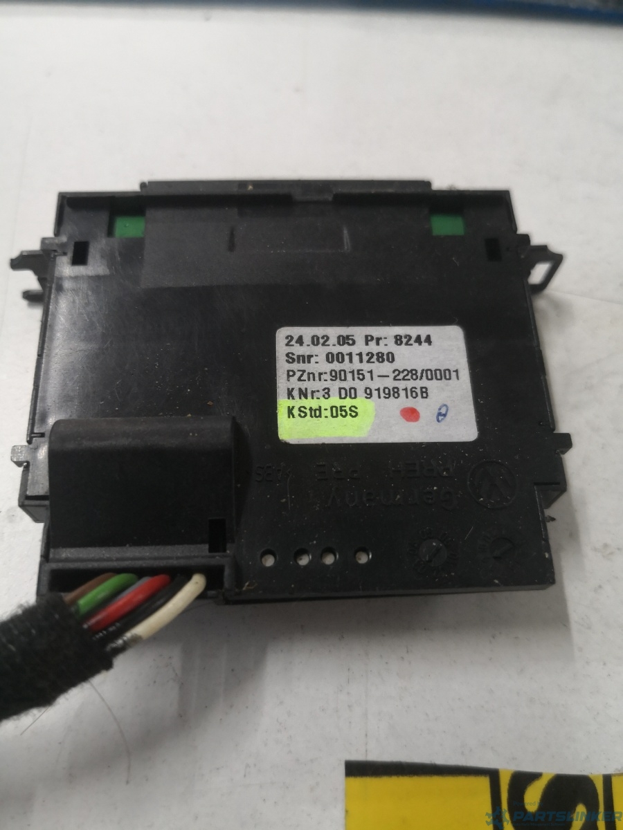 Elemente bord reglaj scaun  dreapta fata VOLKSWAGEN PHAETON (3D_) [ 2002 - 2016 ] OEM D0919816b – foto 2
