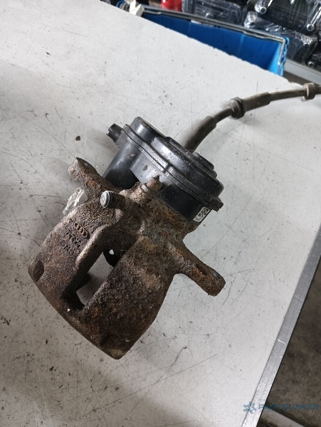 Etrier spate AUDI A4 IV (8K2, B8) [ 2007 - 2015 ] OEM 6443a