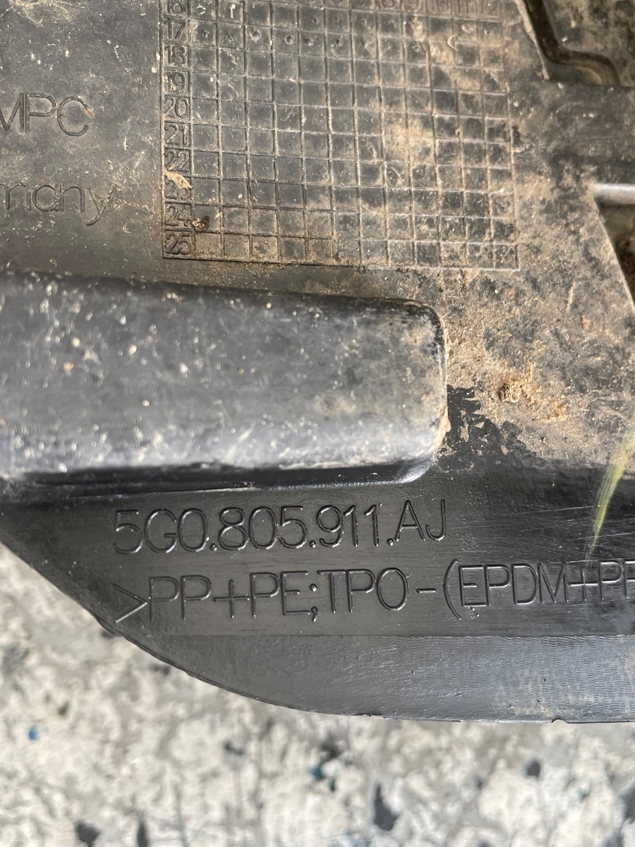 Extensie pentru captuseala aripa VOLKSWAGEN GOLF VII 5G1 2012 -> 5G0805911AJ – foto 4