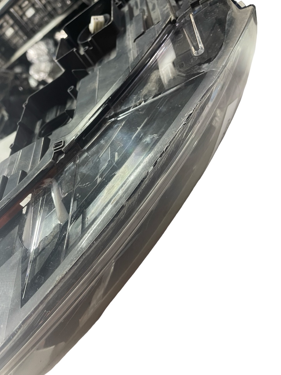 Far dreapta fata AUDI Q3 (8U, 8UB, 8UG) [ 2011 - 2018 ] OEM 8u0941006 – foto 3