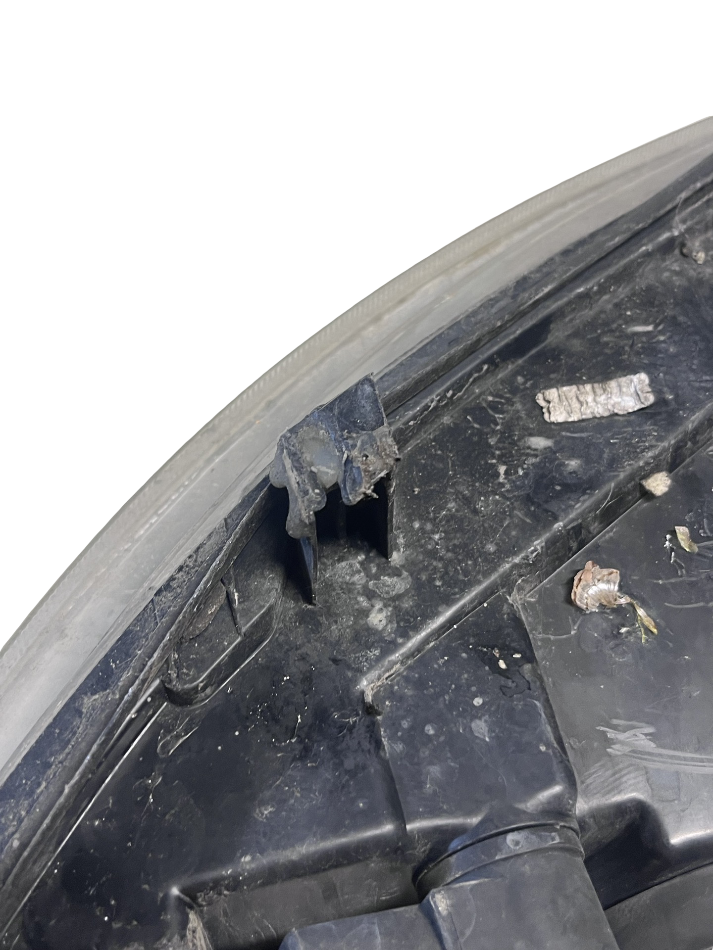 Far dreapta față Opel Vectra B Combi 1995–2002 - PRINDEREA DE JOS RUPTA ! – foto 3