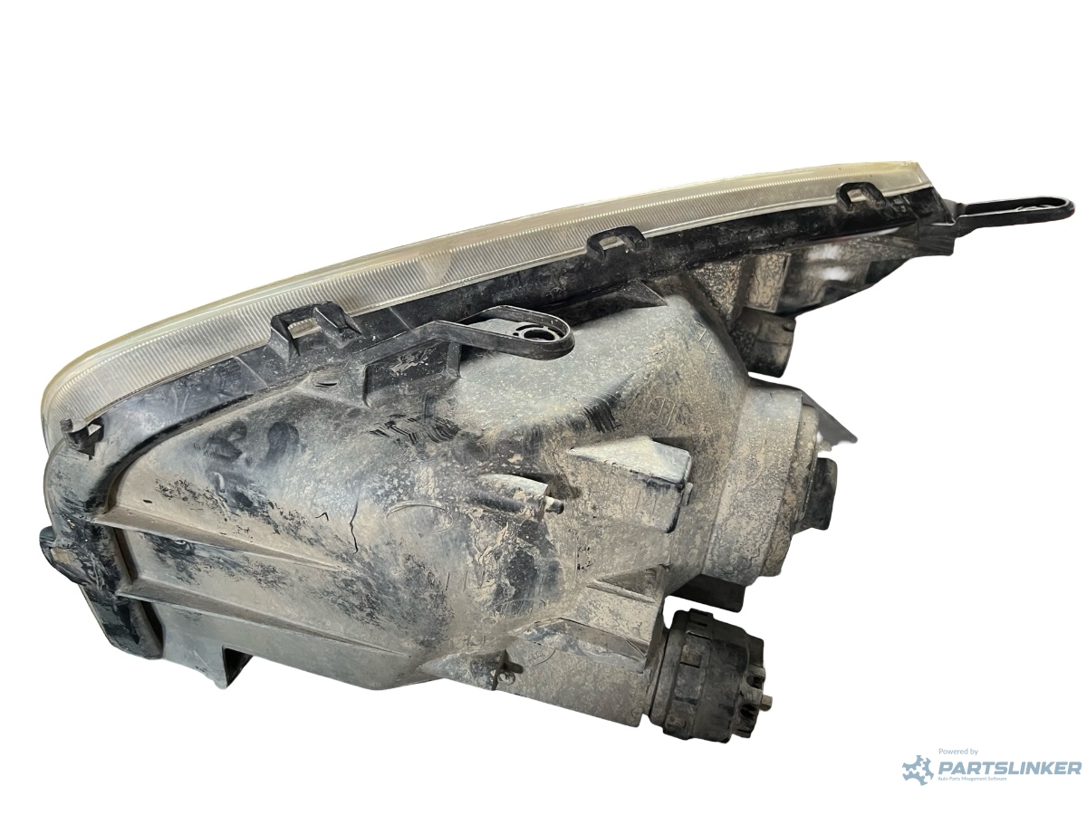 Far dreapta TOYOTA RAV 4 II _A2_ 2000 - 2005 – foto 3