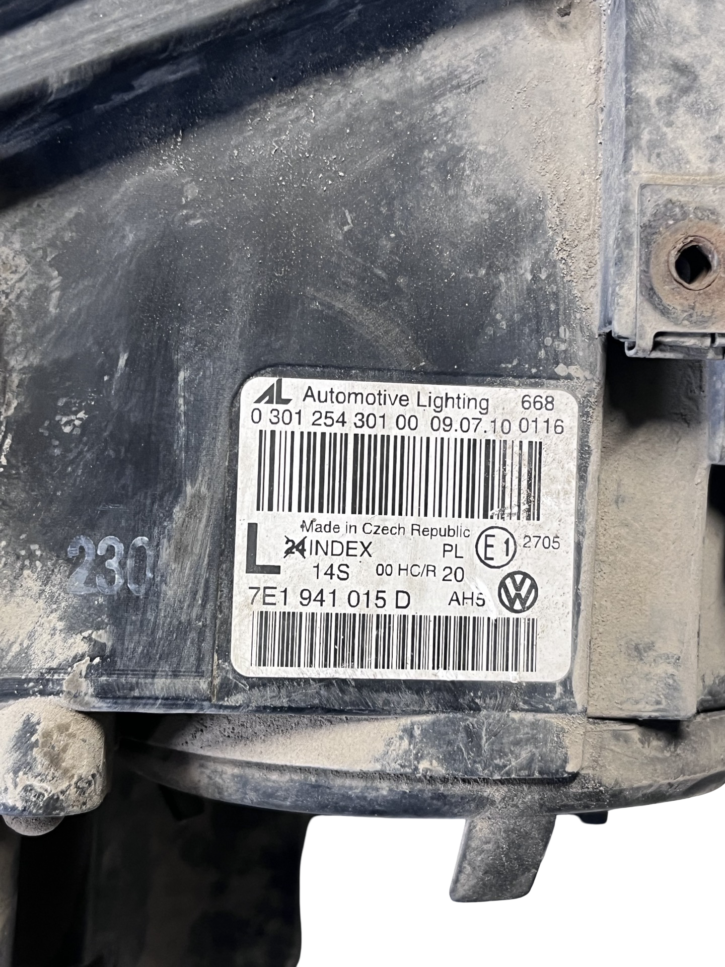 Far stânga față Volkswagen Transporter T5 Van 2003–2015 - cod: 7E1941015D – foto 4