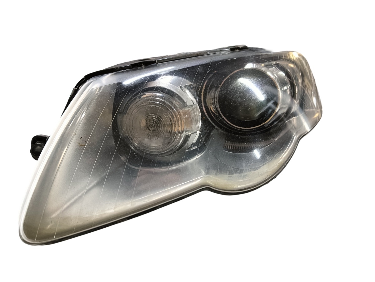 Far stanga fata XENON VOLKSWAGEN PASSAT 3C2 2005 - 2010 3C0941751G