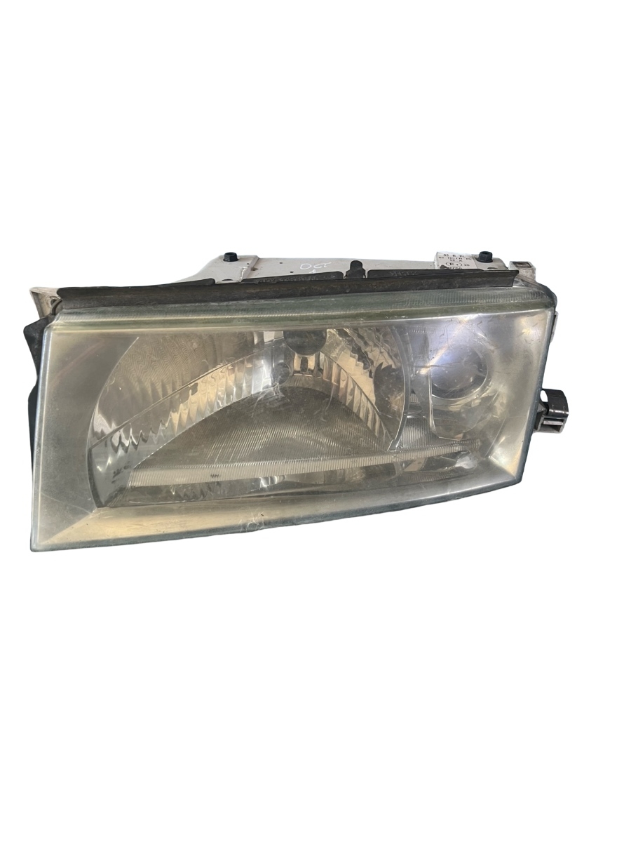 Far stanga SKODA OCTAVIA 1U2 1996 - 2010 – foto 3