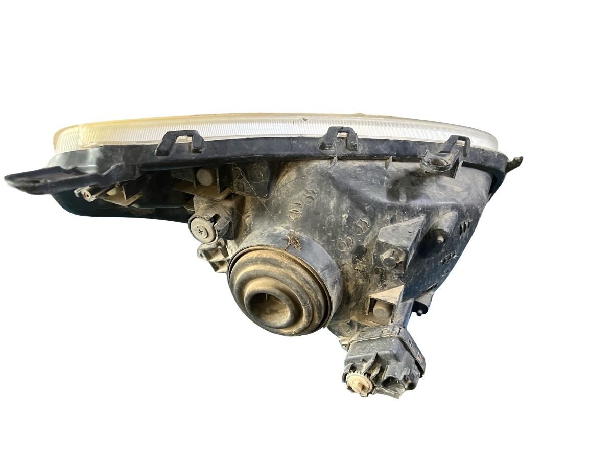 Far stanga TOYOTA RAV 4 II _A2_ 2000 - 2005 – foto 2