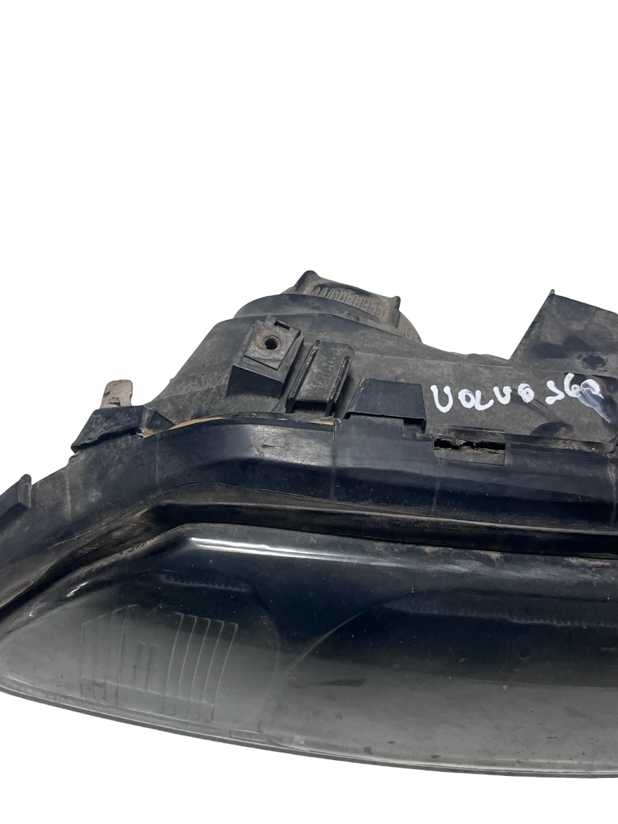 Far stanga VOLVO S60 I 384 2000 - 2010 8693587 (ureche crapata putin , sticla crapata vezi foto ) – foto 2