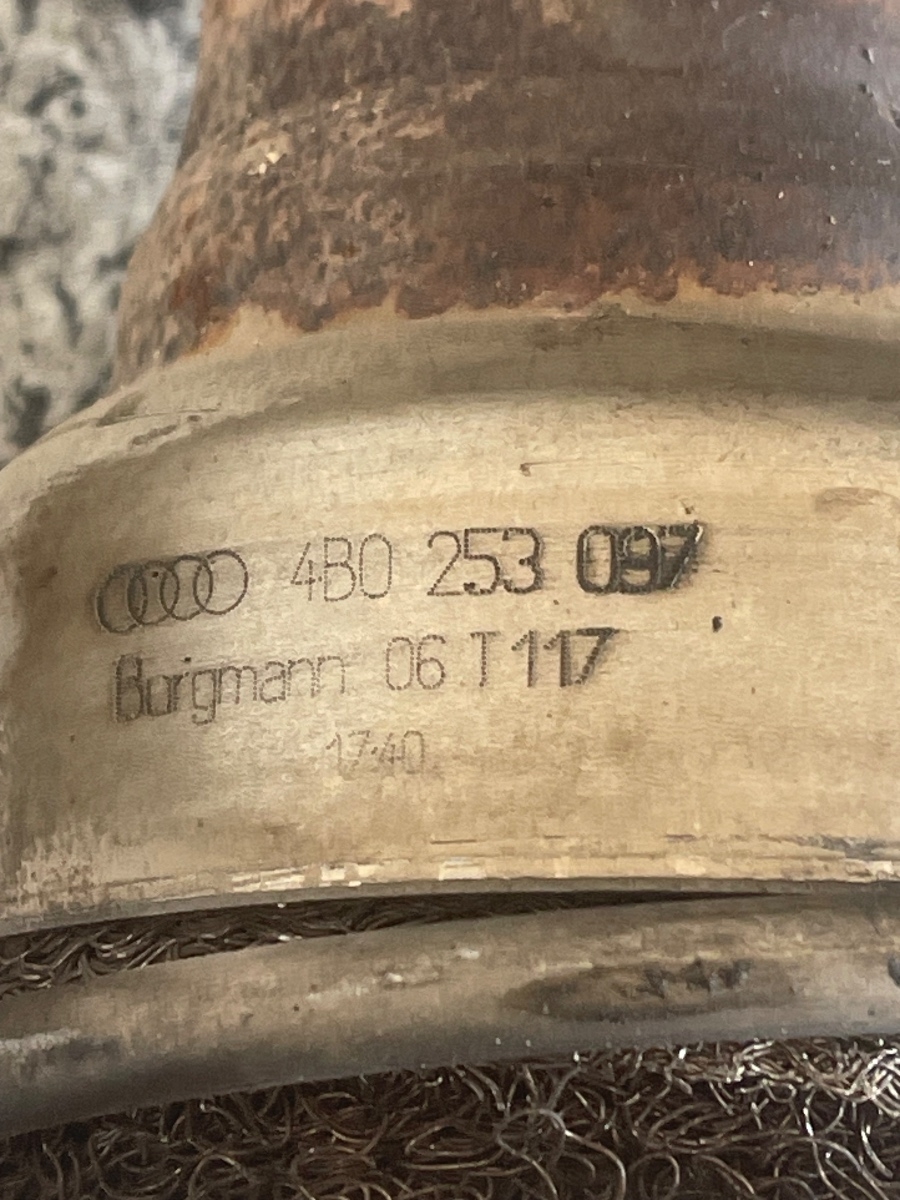 Flansa catalizator AUDI A4 III 8EC, B7 2004 - 2008 2.0 TDI 16V BLB  4B0253097 – foto 3