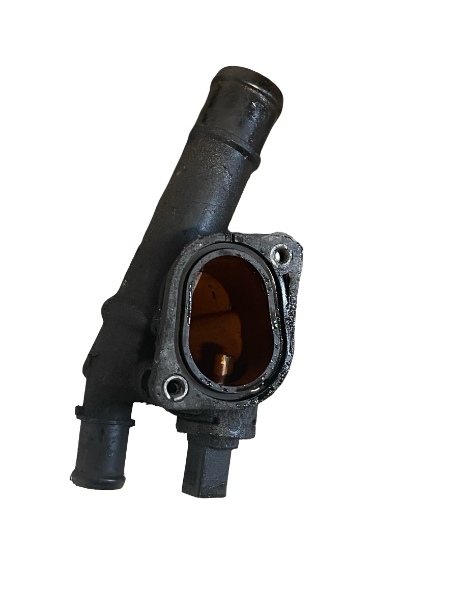 Flansa lichid de racire VOLKSWAGEN TOURAN 1T1, 1T2 2003 - 2010 2.0 TDI BMM 03G121132B – foto 2