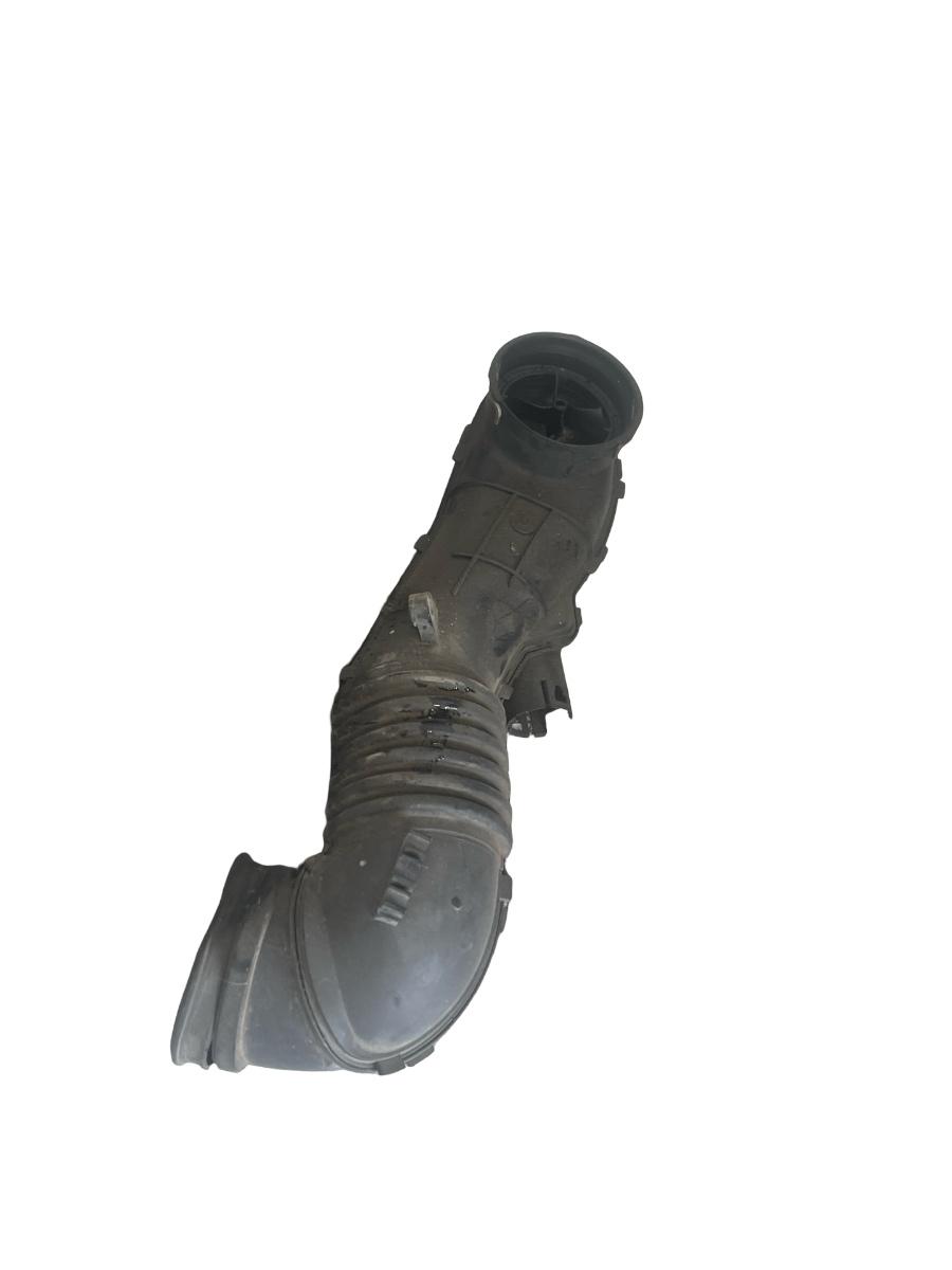 Furtun admisie aer BMW X1 I E84 2009 - 2015 2.0 sDrive 20 d N47 D20 C – foto 2