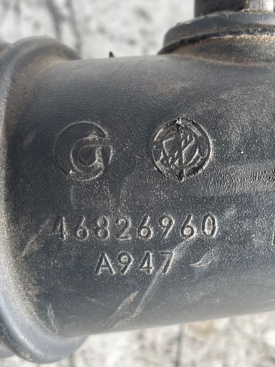 Furtun admisie aer LANCIA YPSILON 843_ 2003 - 2011 1.2 188 A5.000 46826960 – foto 2
