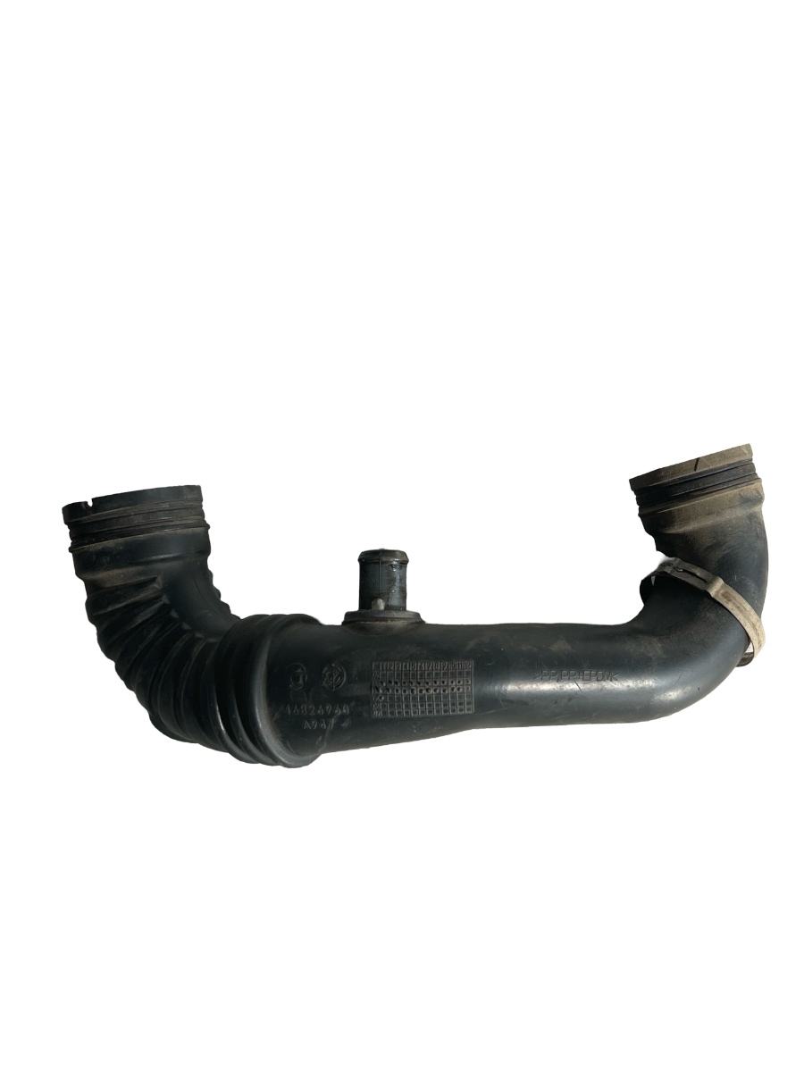 Furtun admisie aer LANCIA YPSILON 843_ 2003 - 2011 1.2 188 A5.000 46826960