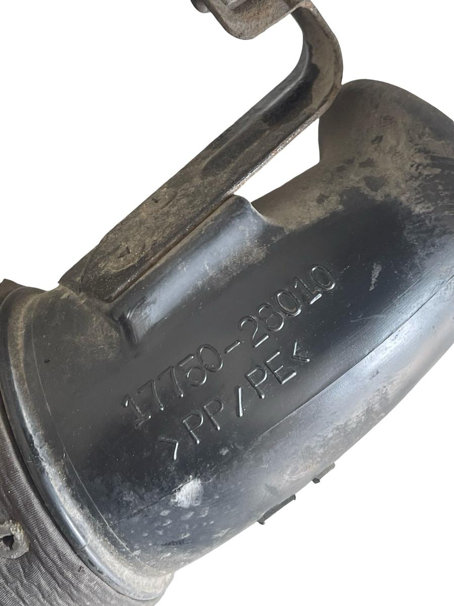 Furtun admisie aer TOYOTA RAV 4 II _A2_ 2000 - 2005 2.0 1AZ-FE 17750-28010 – foto 2