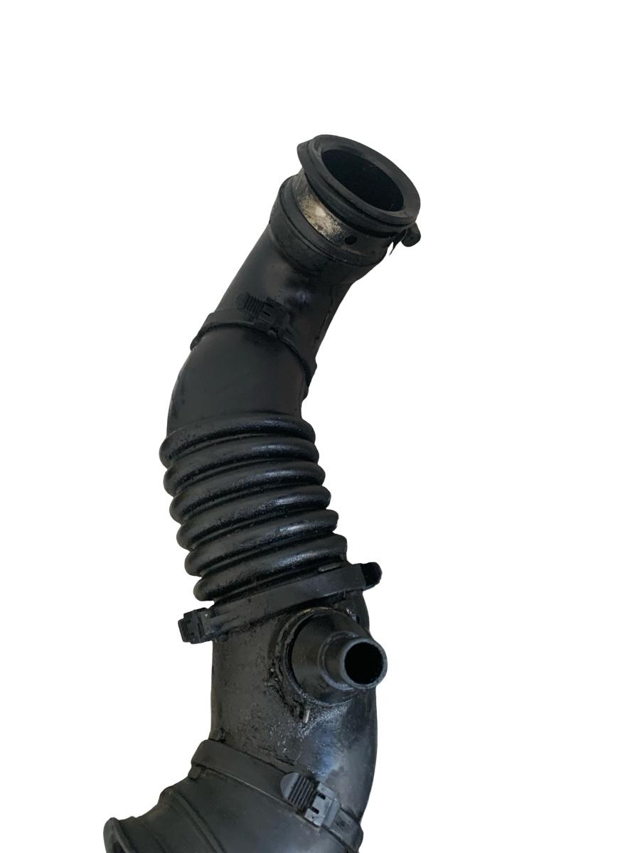 Furtun admisie aer TOYOTA RAV 4 II _A2_ 2000 - 2005 2.0D – foto 2