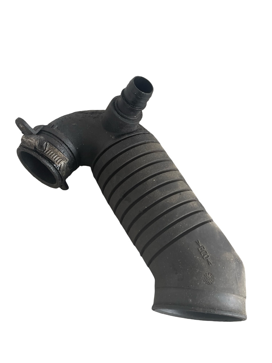 Furtun admisie aer VOLKSWAGEN PASSAT 3B2 1996 - 2001 1.9 TDI AVB, AUDI A4 II 8E2, B6 2000 - 2005 1.9 TDI AVB 8D0129615 – foto 3