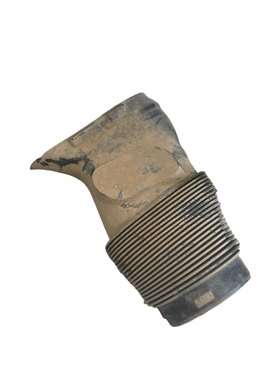 Furtun admisie aer VOLKSWAGEN TRANSPORTER V Box 7HA, 7HH, 7EA, 7EH 2003 -> 7H0129647