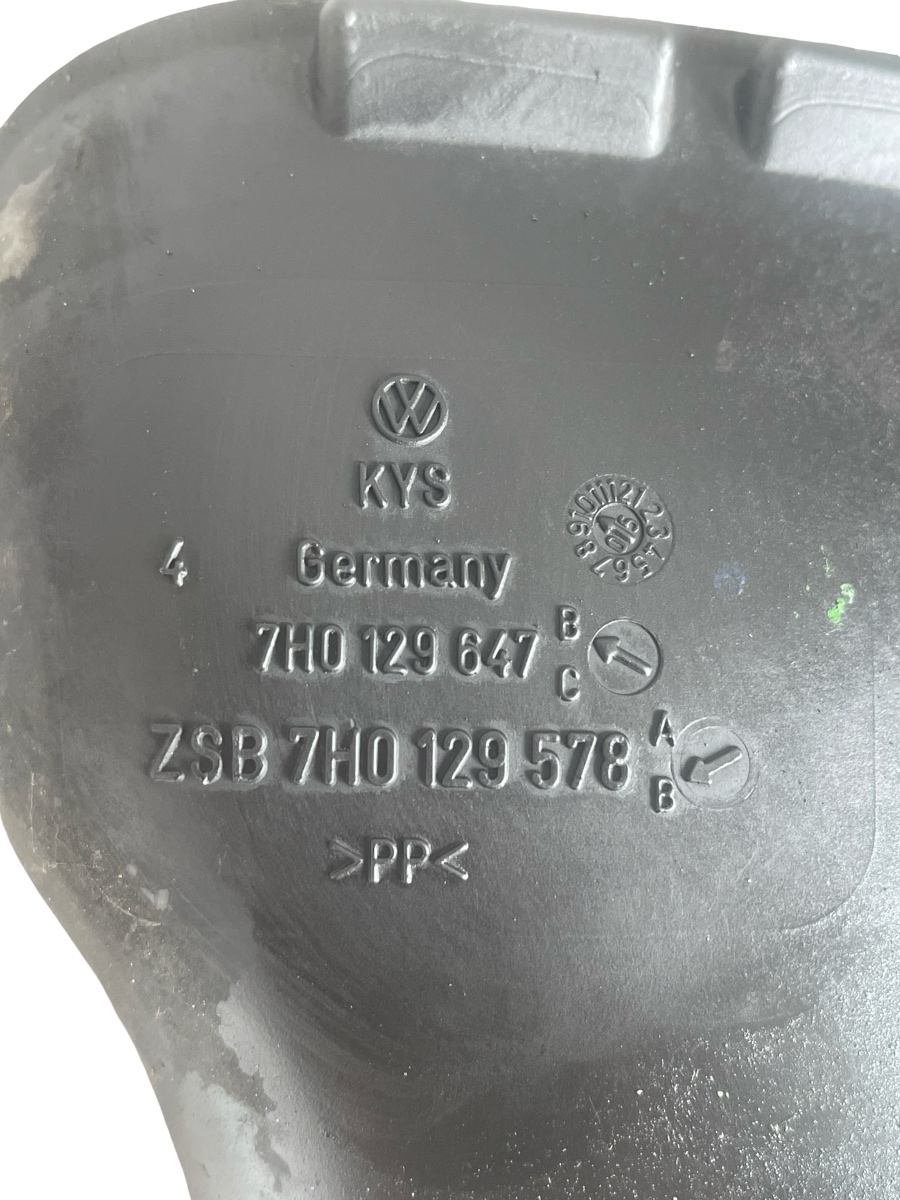 Furtun admisie aer VOLKSWAGEN TRANSPORTER V Platform/Chassis 7JD, 7JE, 7JL, 7JY, 7J 2.5 TDI AXD, BNZ 7H0129647 – foto 3