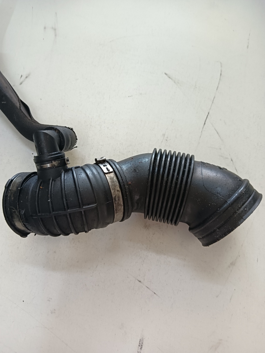 Furtun intercooler AUDI A8 II 4E2, 4E8 2002 - 2010 3.0 TDI quattro ASB 4e0145747e – foto 2
