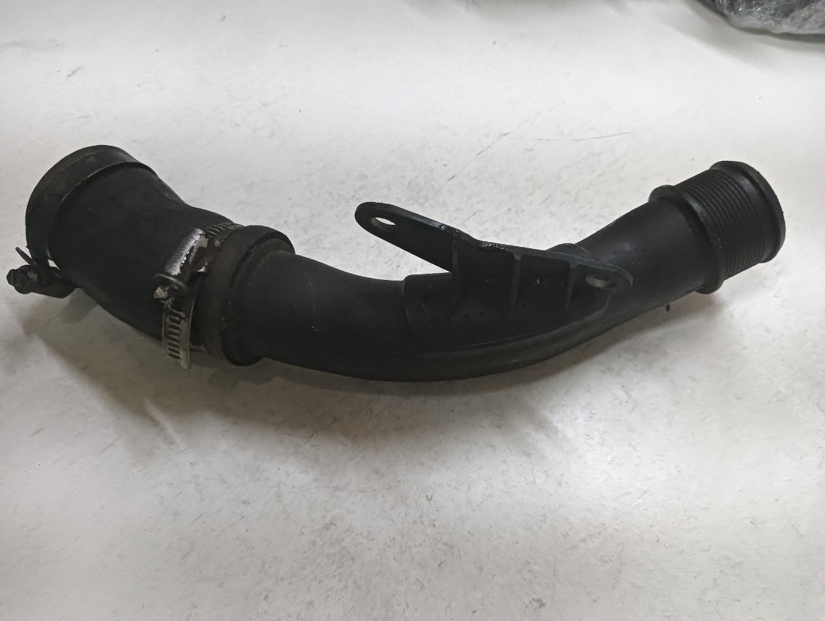 Furtun intercooler FORD FIESTA VII 2017 - > 1.5 TDCi XUJC, XUJD, XUJE, XUJF, XUJG, XUJK, XUJL, XUJM, XUJN, XVJE – foto 2