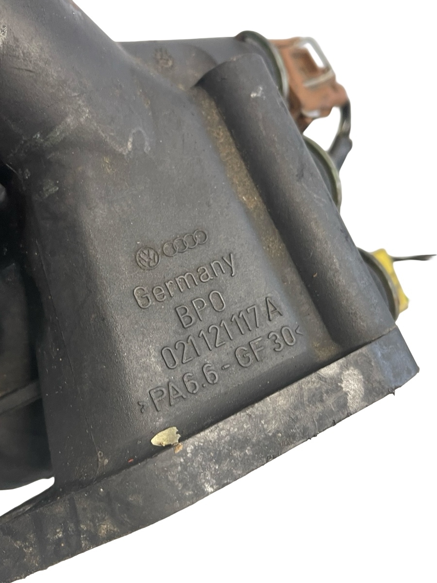 Furtun lichid de racire VOLKSWAGEN TRANSPORTER IV Box 70XA 1990 - 2003 021121117A – foto 2