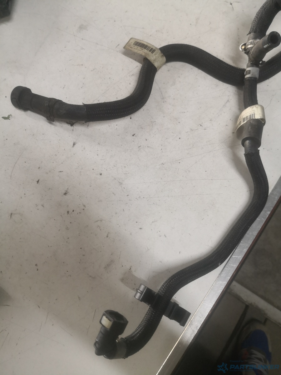Furtun retur combustibil BMW 5 (F10) [ 2009 - 2016 ] OEM 779999901 – foto 2