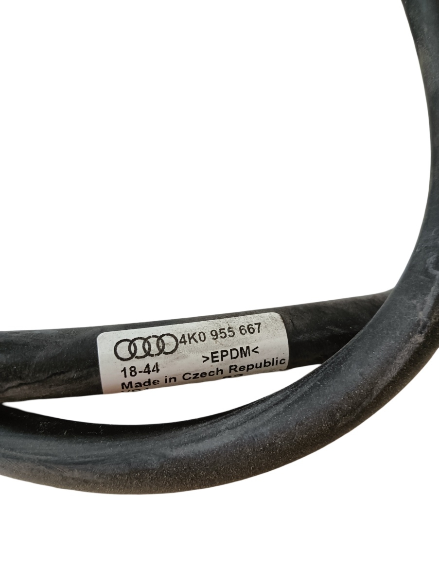 Furtun spalare parbriz  AUDI A6 C8, 4A2 2018 - > 2.0 40 TDI Mild Hybrid DFBA 4k0955667 – foto 2