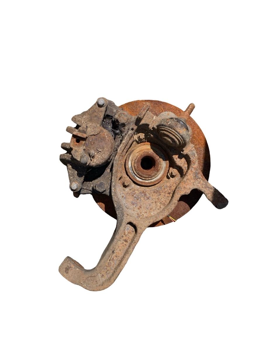 Fuzeta dreapta fata JEEP CHEROKEE KJ 2001 - 2008 2.5 CRD 4x4 R 425 DOHC – foto 2