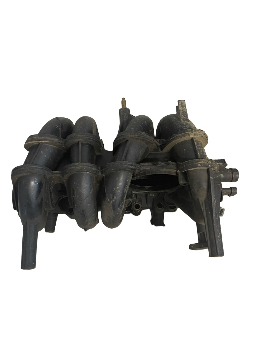 Galerie de admisie RENAULT Symbol I [ 1998 - 2008 ] 1.4i 55KW – foto 2