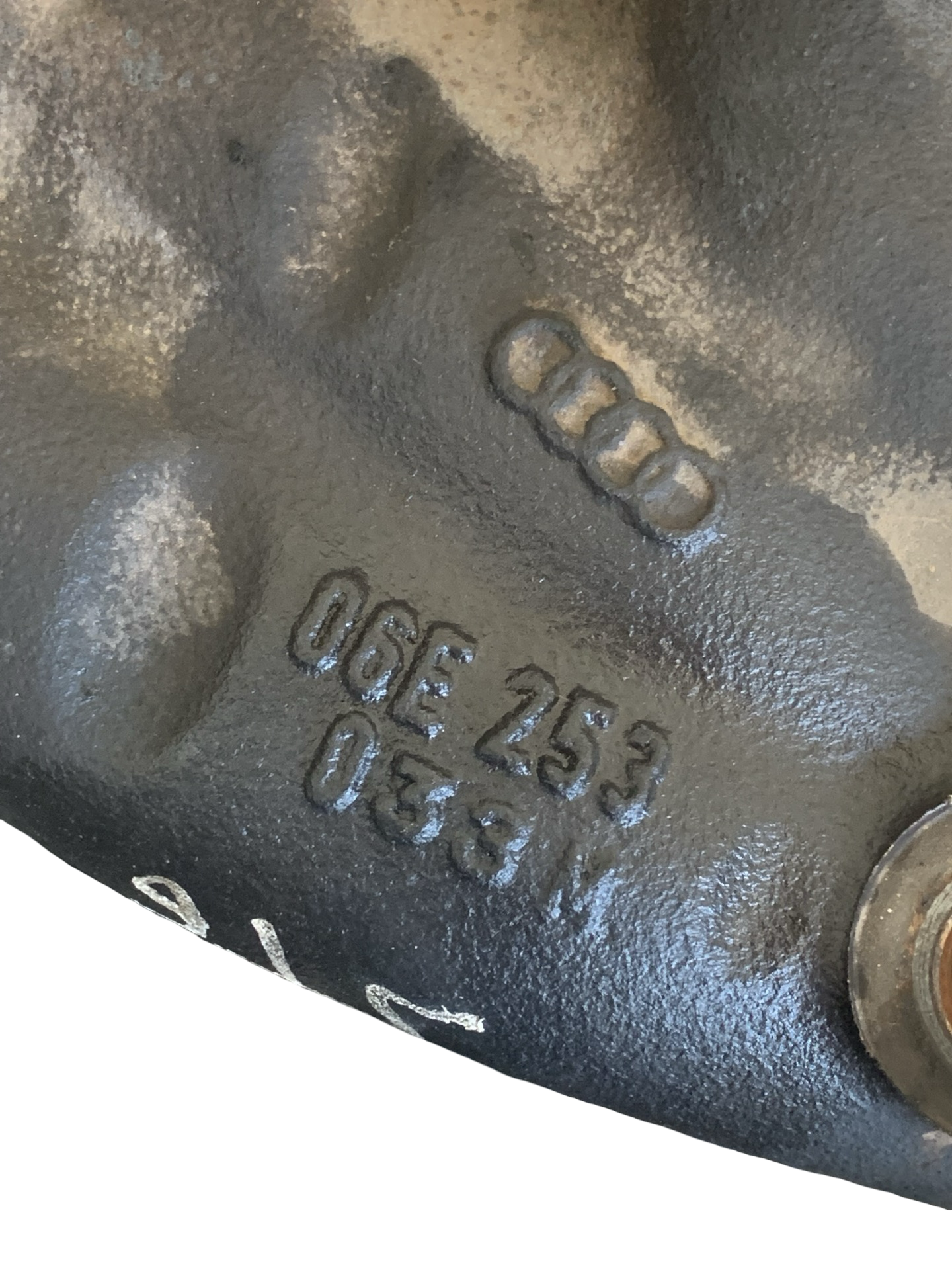 Galerie Evacuare stânga Audi A7 Sportback 2010–2018 3.0 TFSI V6 quattro S tronic CGWB - cod: 06E253033M – foto 2