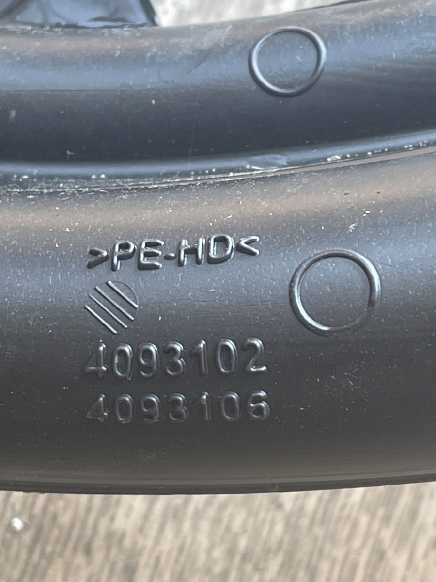 Gat de umplere rezervor combustibil SUZUKI VITARA LY 2015 - > 1.6i 4x4 AllGrip 4093102 – foto 4