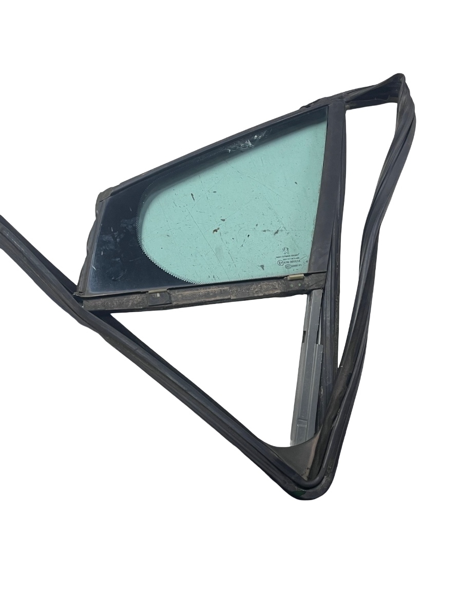 Geam fix portiera stanga fata PEUGEOT 308 CC 2009 - >
