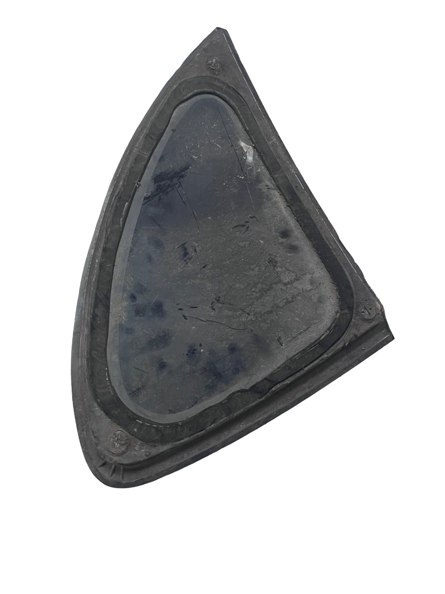 Geam fix  stanga spate NISSAN ALMERA TINO V10 1998 - 2006 – foto 2