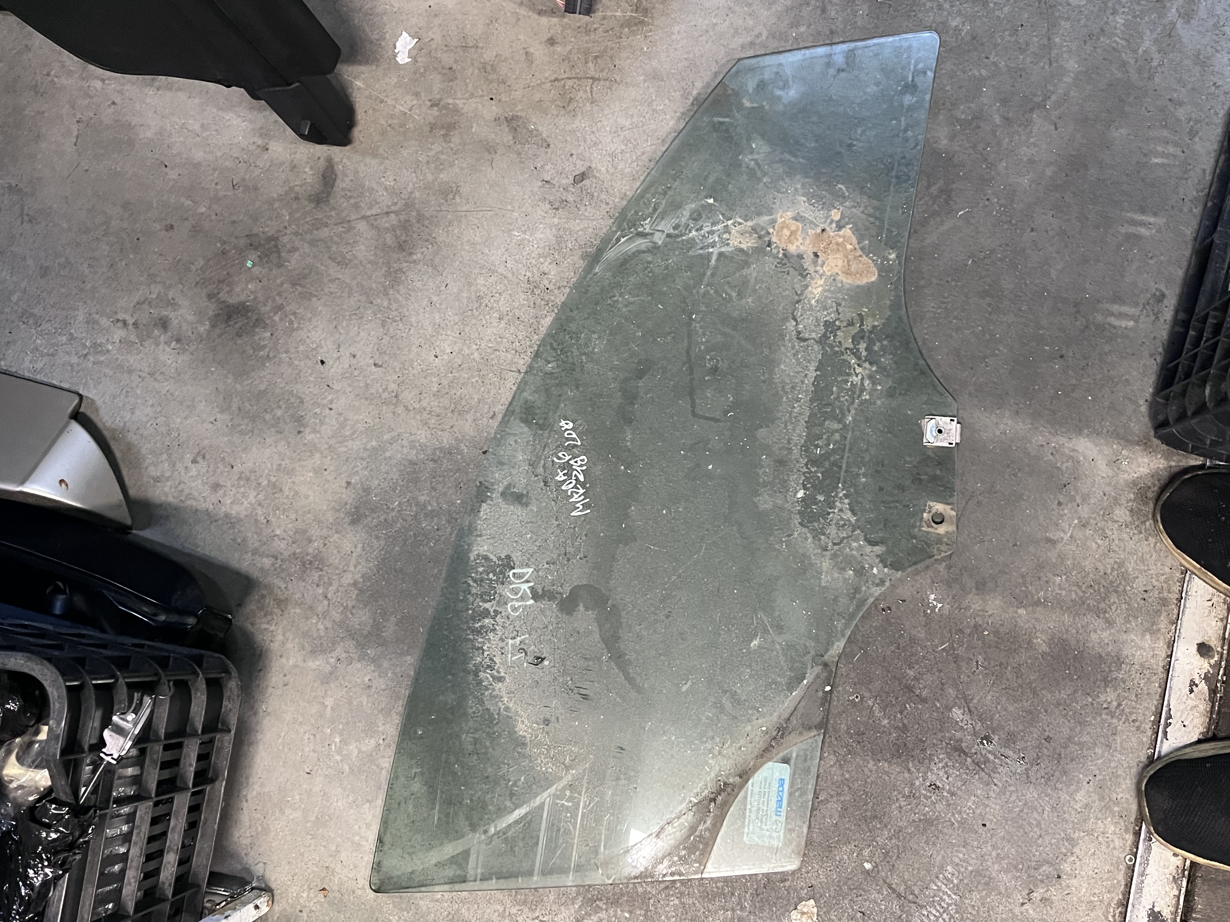 Geam Portiera dreapta față Mazda 6 2 Combi 2007–2012