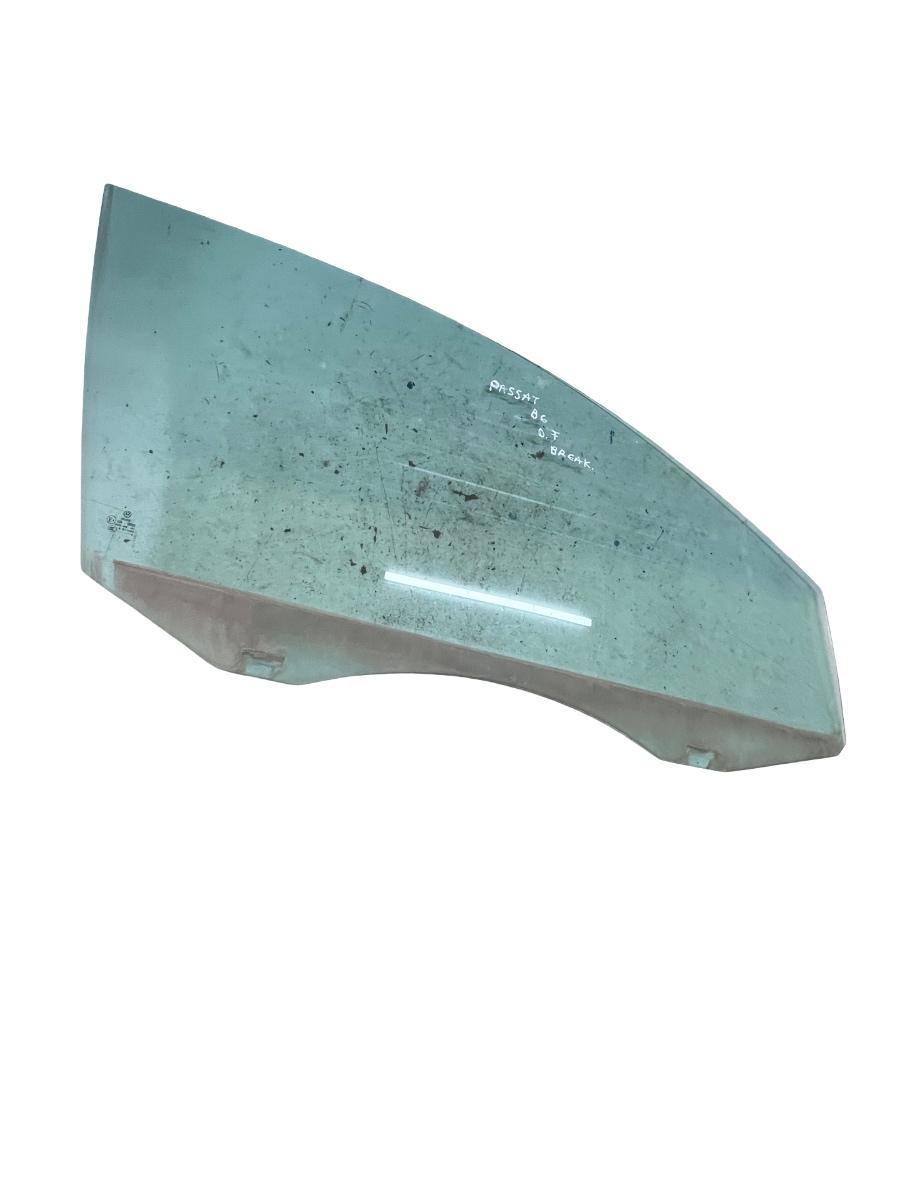 Geam portiera dreapta fata VOLKSWAGEN PASSAT Variant 3C5 2005 - 2011