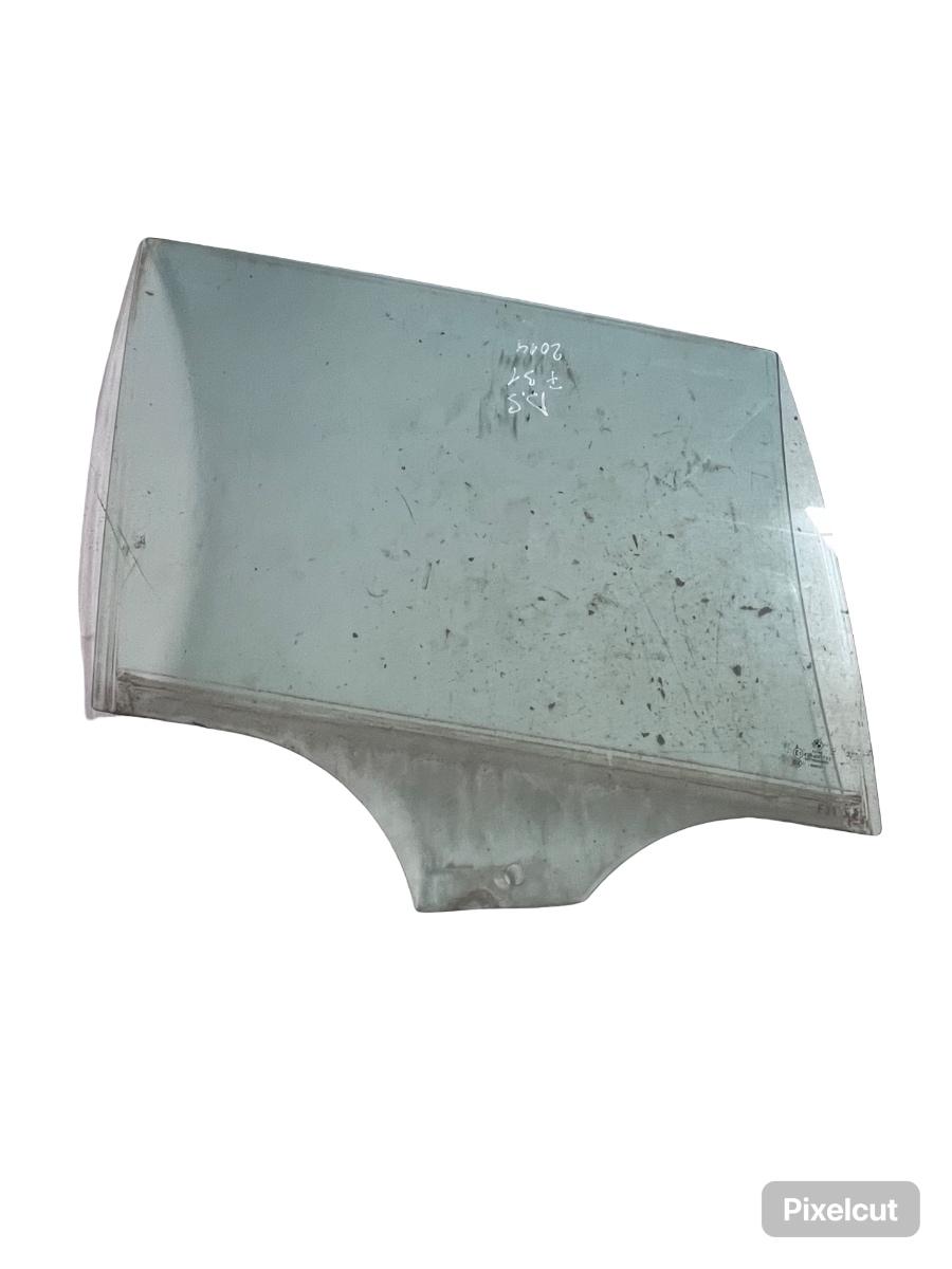 Geam portiera dreapta spate BMW 3 VI Touring F31 2011 ->