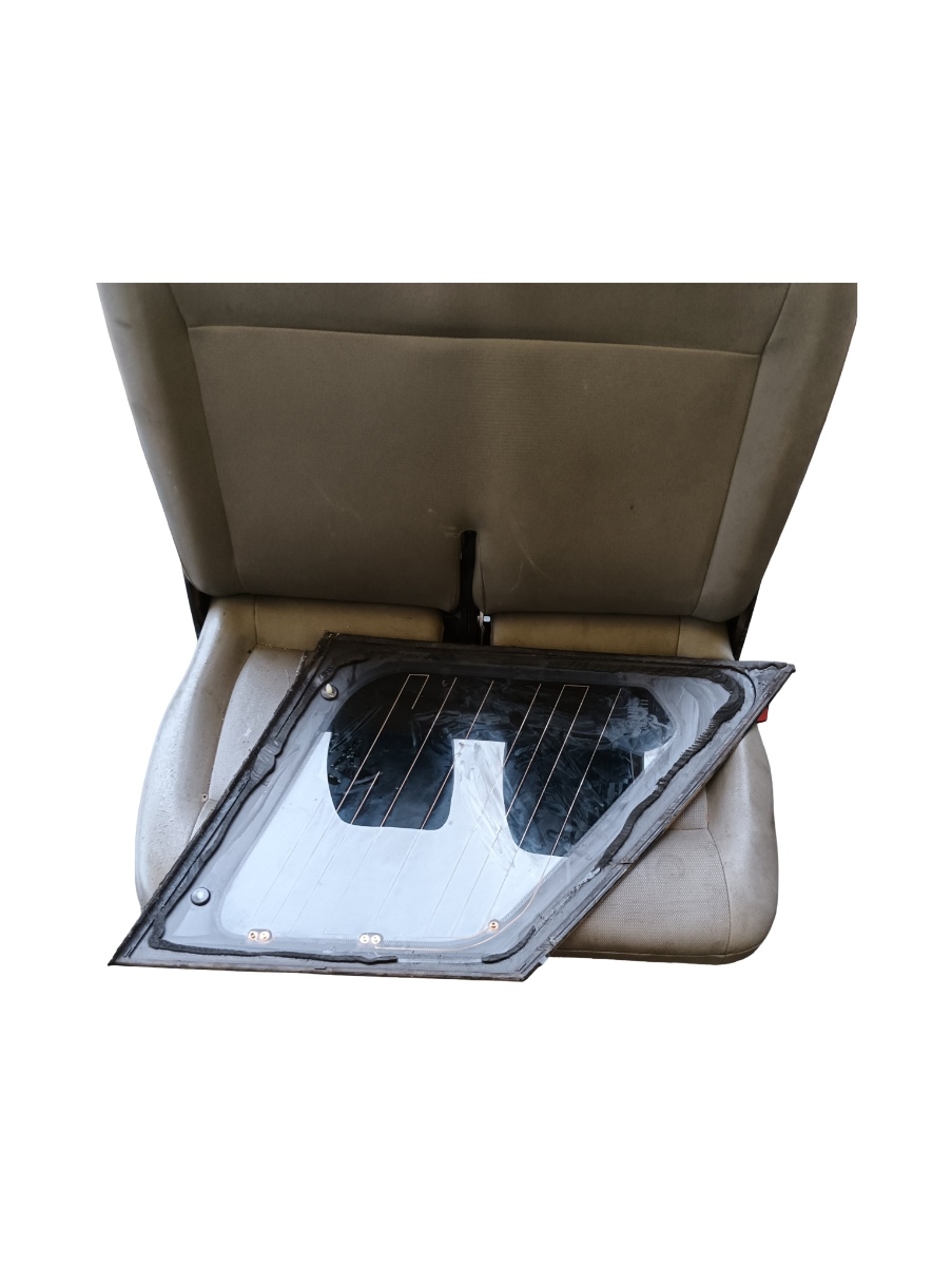 Geam  stanga spate LAND ROVER RANGE ROVER SPORT LS_, L320 2005 - 2013 – foto 2