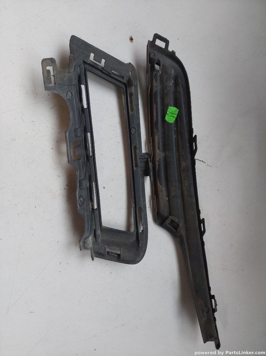 Grila bara dreapta fata VOLKSWAGEN GOLF 7 [ 2013 - 2017 ] OEM 5g0853212e – foto 2