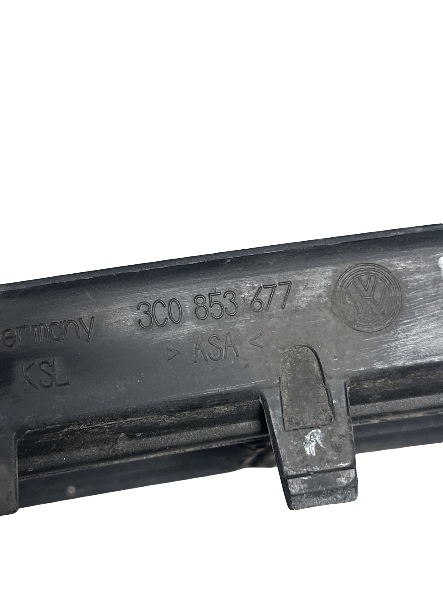 Grila bara Fata Volkswagen Passat B6 Combi 2005–2010 - cod: 3C0853677 – foto 3